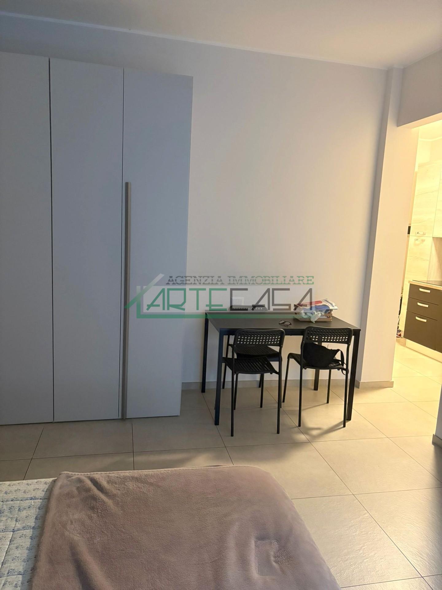 Monolocale arredato in affitto a Pontedera