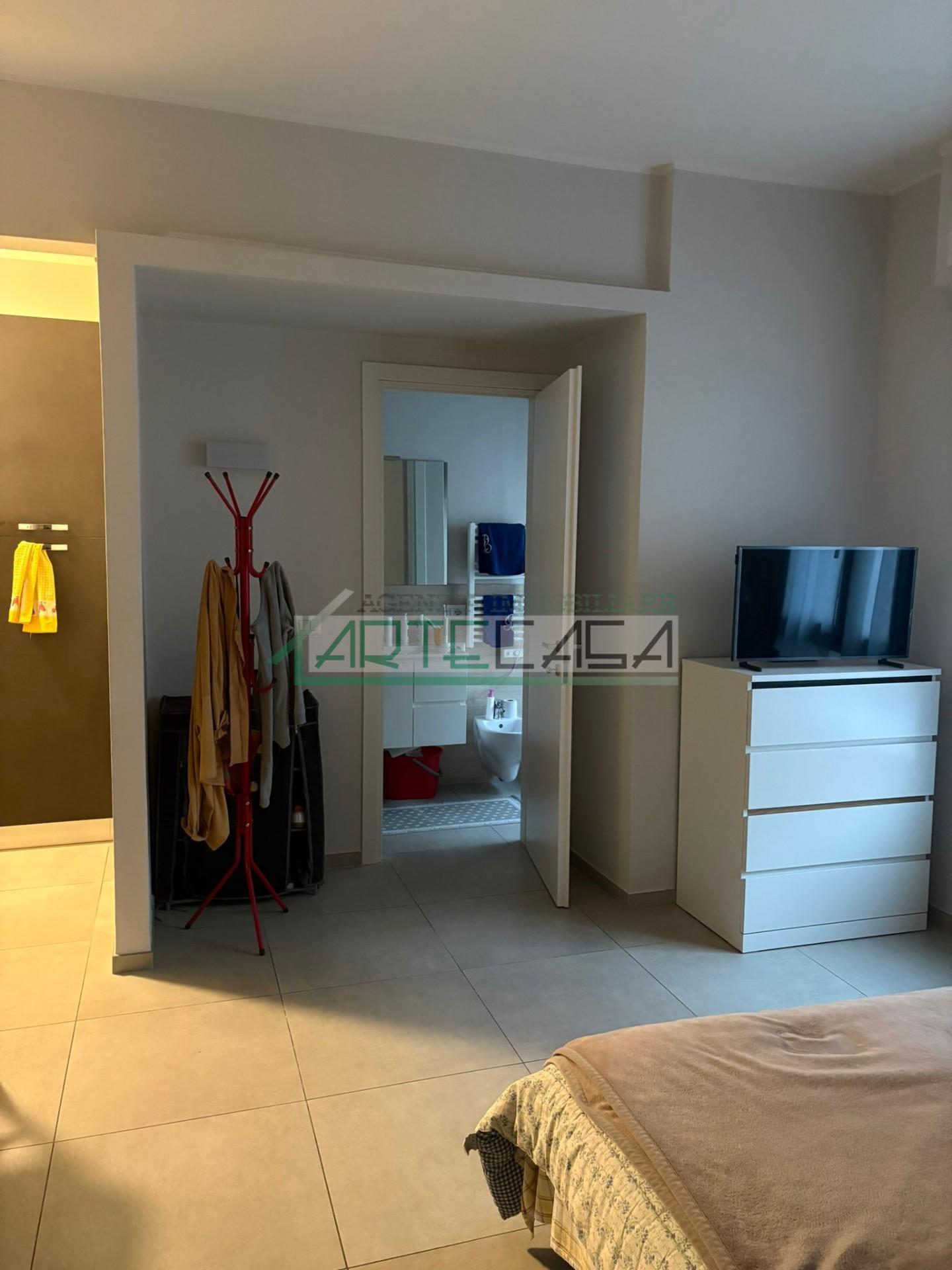 Monolocale arredato in affitto a Pontedera