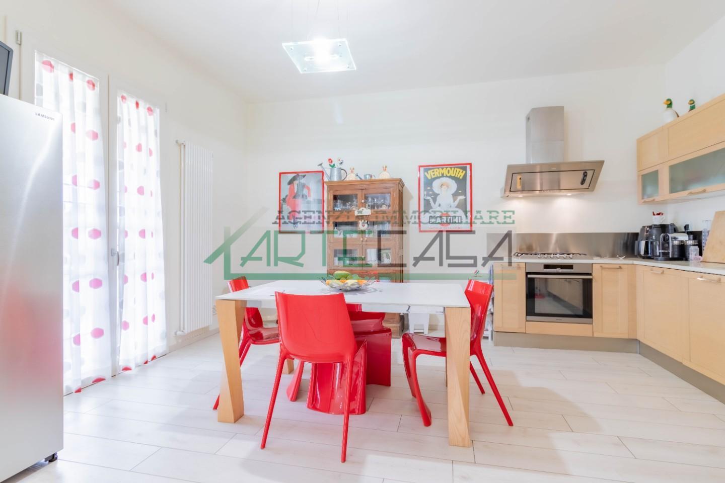 Casa indipendente con giardino, Cascina san lorenzo alle corti