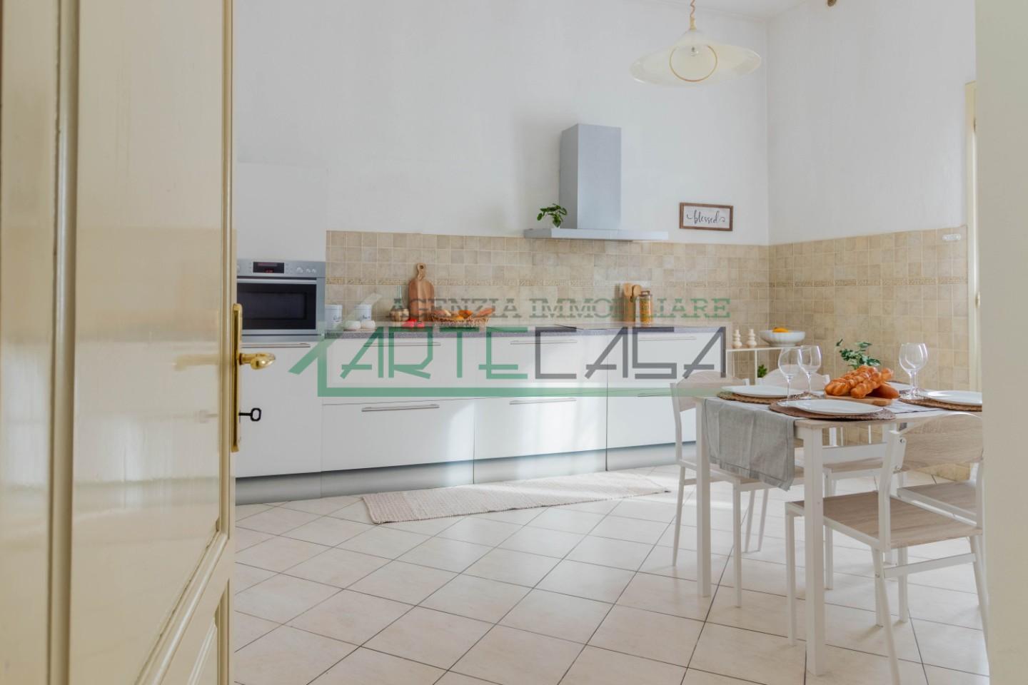 Villa con giardino, Pontedera centro