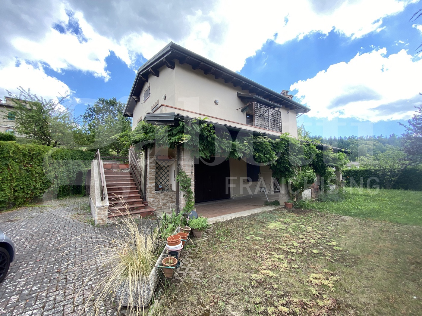 Casa indipendente in vendita a Castel d'Aiano