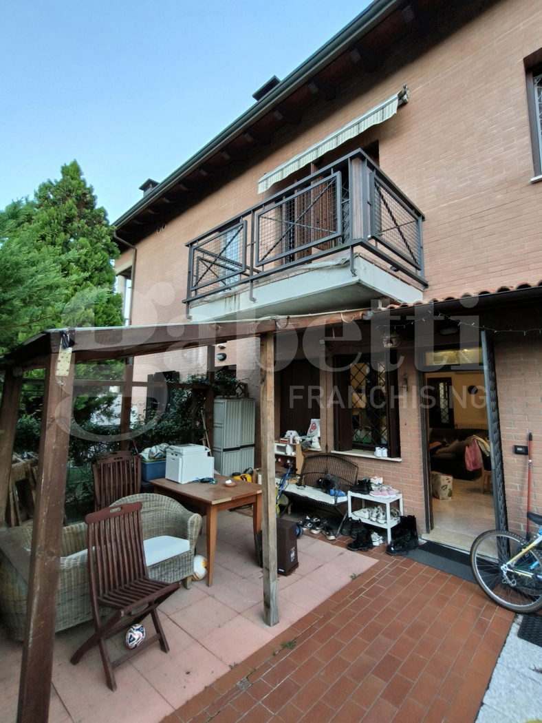 Casa indipendente con giardino a Sasso Marconi