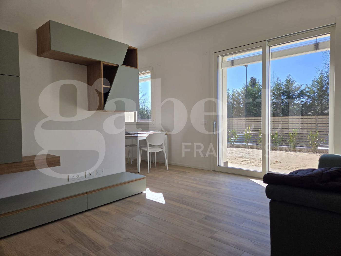 Trilocale arredato in affitto a Pianoro