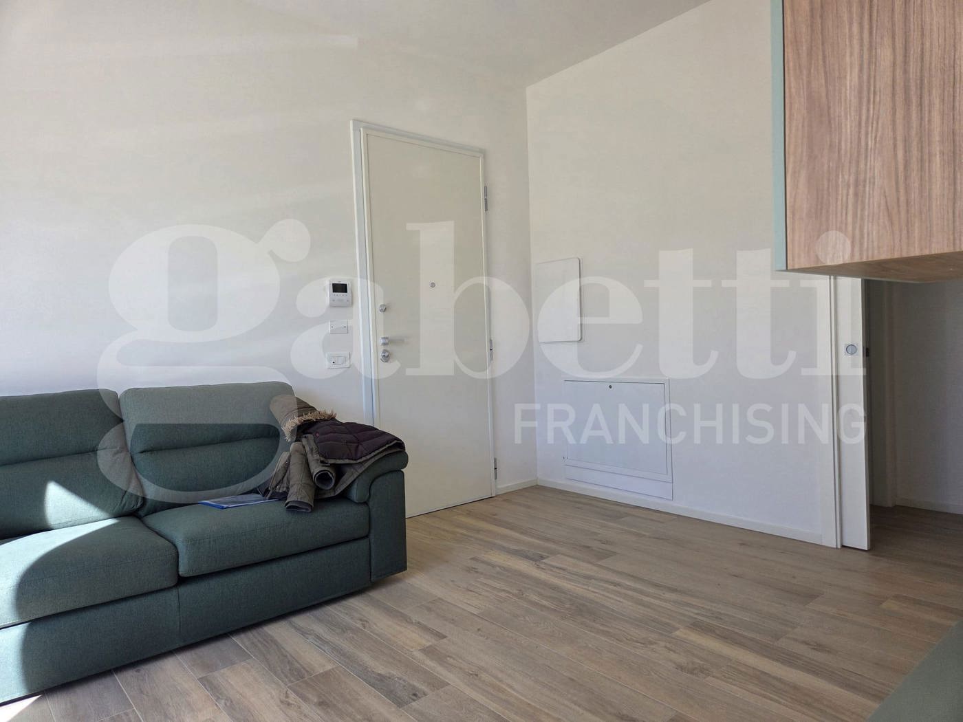 Trilocale arredato in affitto a Pianoro