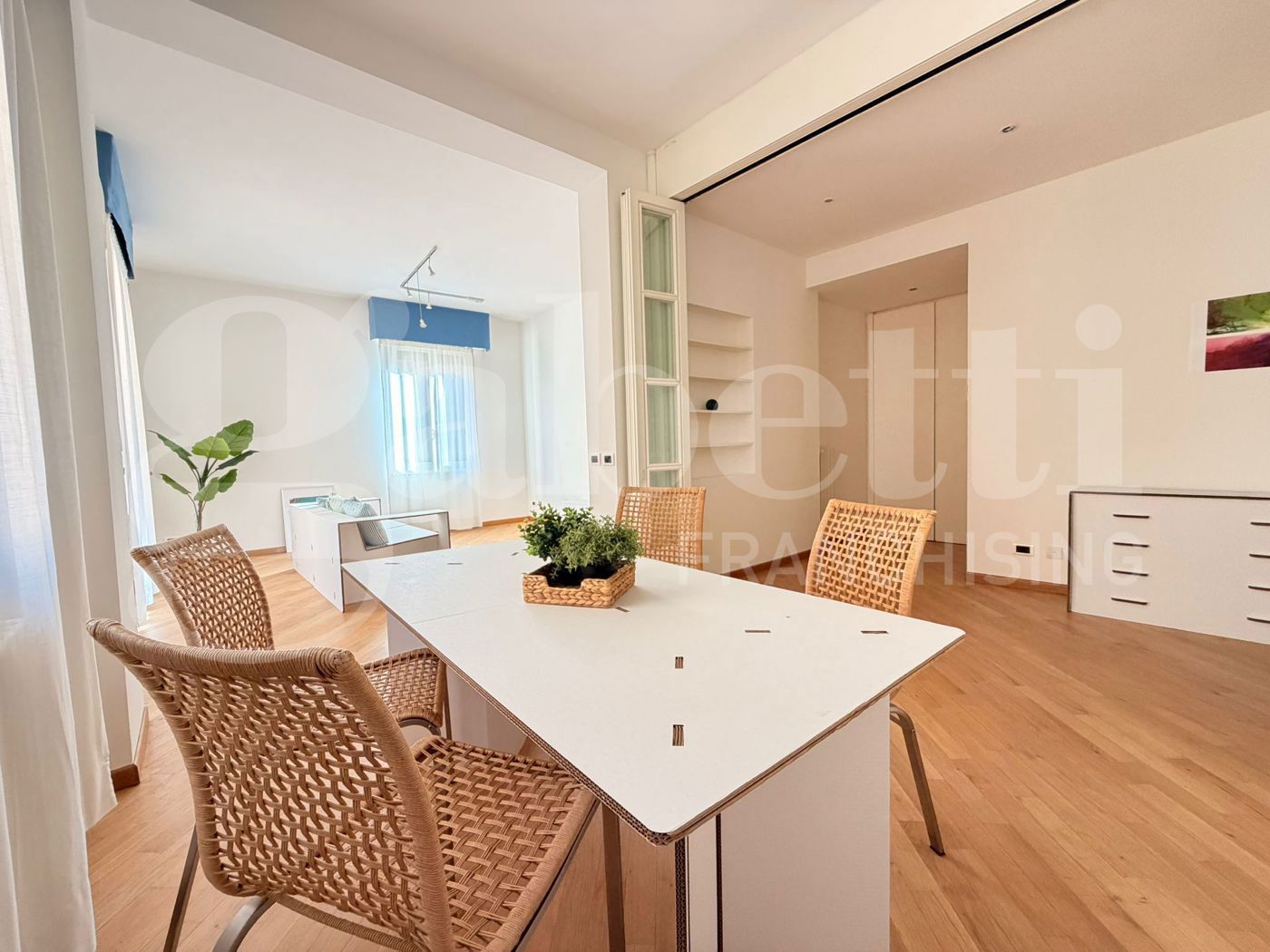 Quadrilocale ristrutturato a Bologna