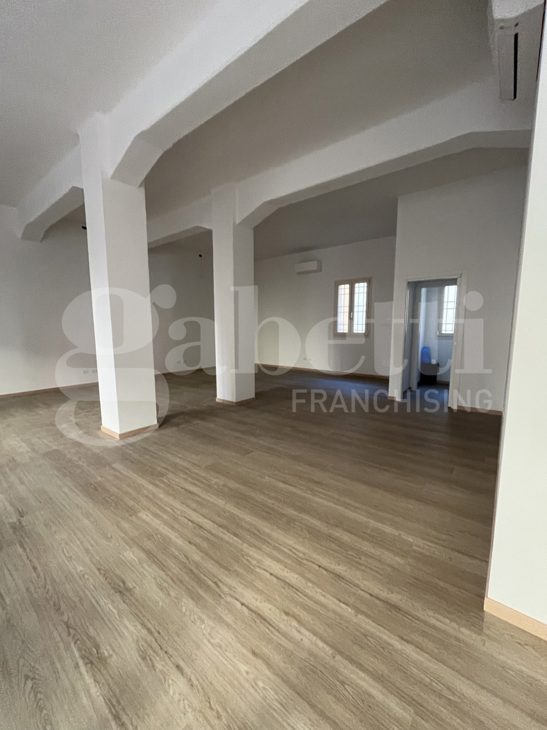 Negozio in affitto a Sasso Marconi