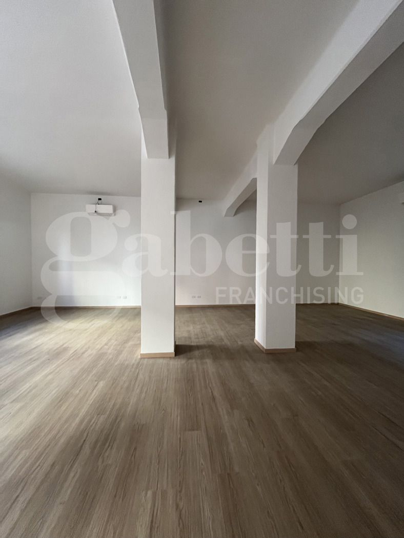 Negozio in affitto a Sasso Marconi