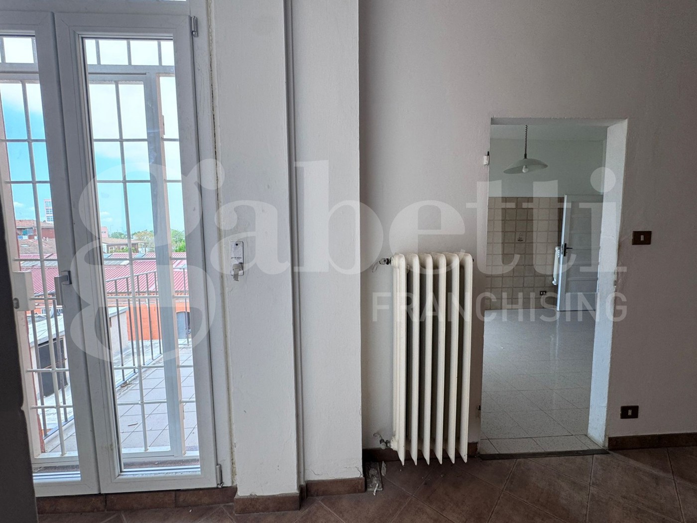 Appartamento da ristrutturare a Bologna