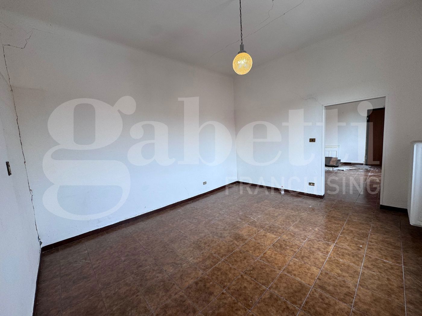 Appartamento da ristrutturare a Bologna