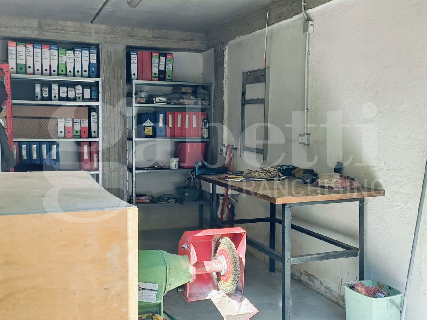 Box/Garage 19mq in vendita a Marzabotto