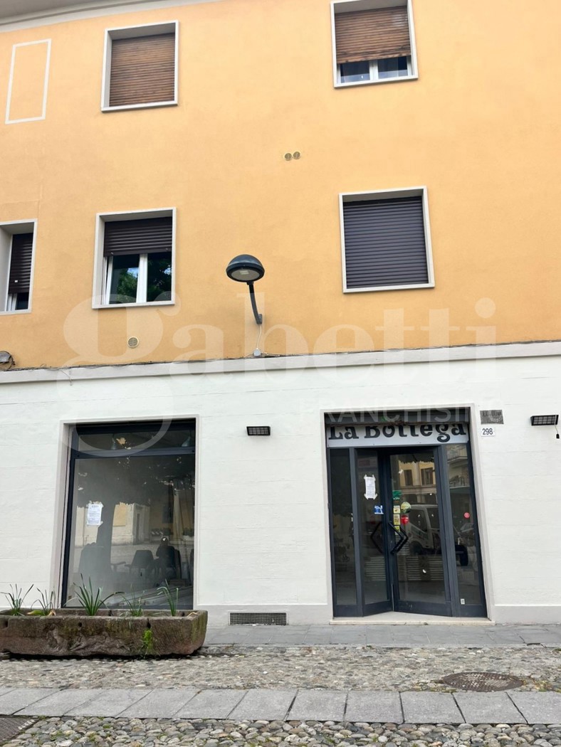 Negozio in affitto a Sasso Marconi