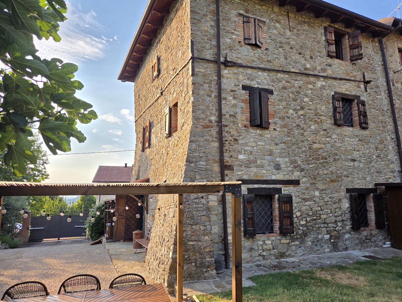 Casa indipendente in vendita a Monte San Pietro