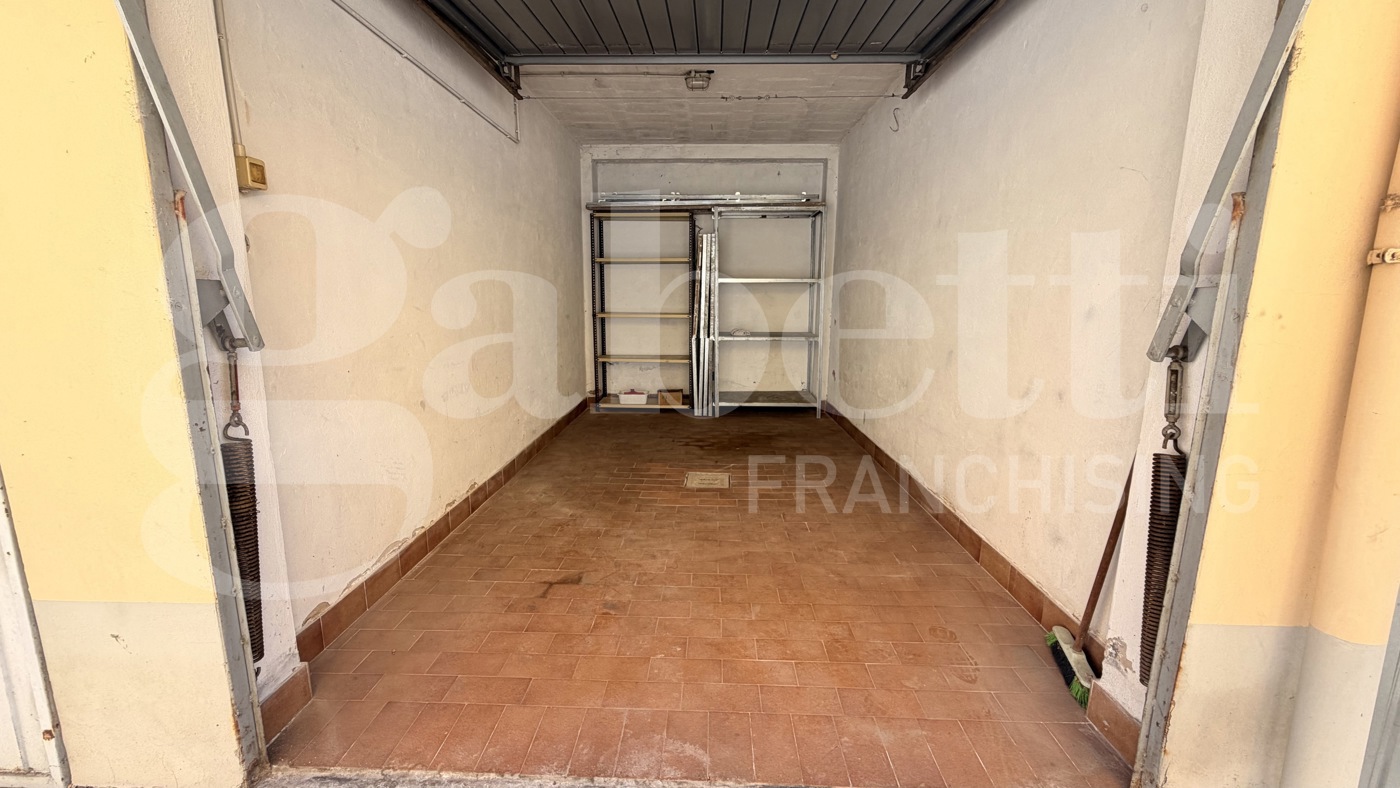 Box/Garage 13mq in vendita a Sasso Marconi