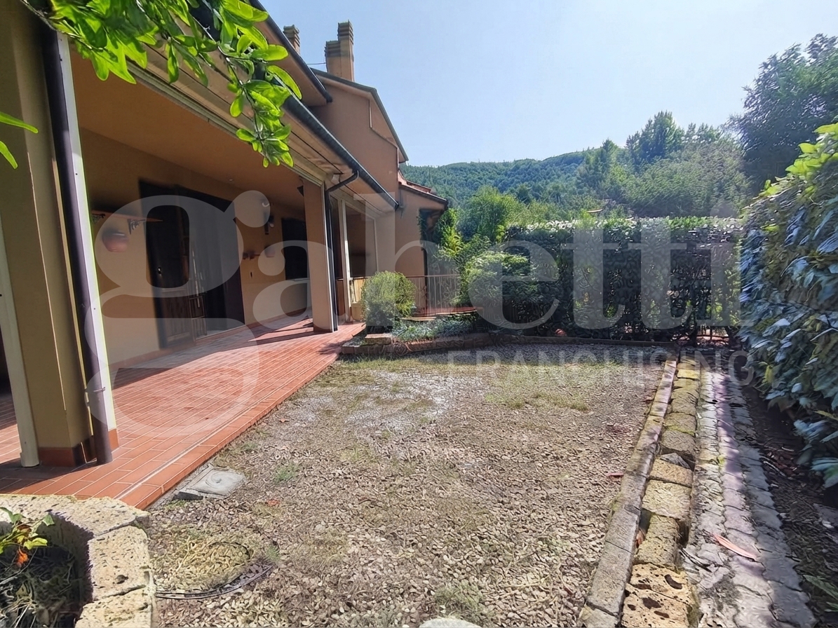 Quadrilocale con giardino a Marzabotto