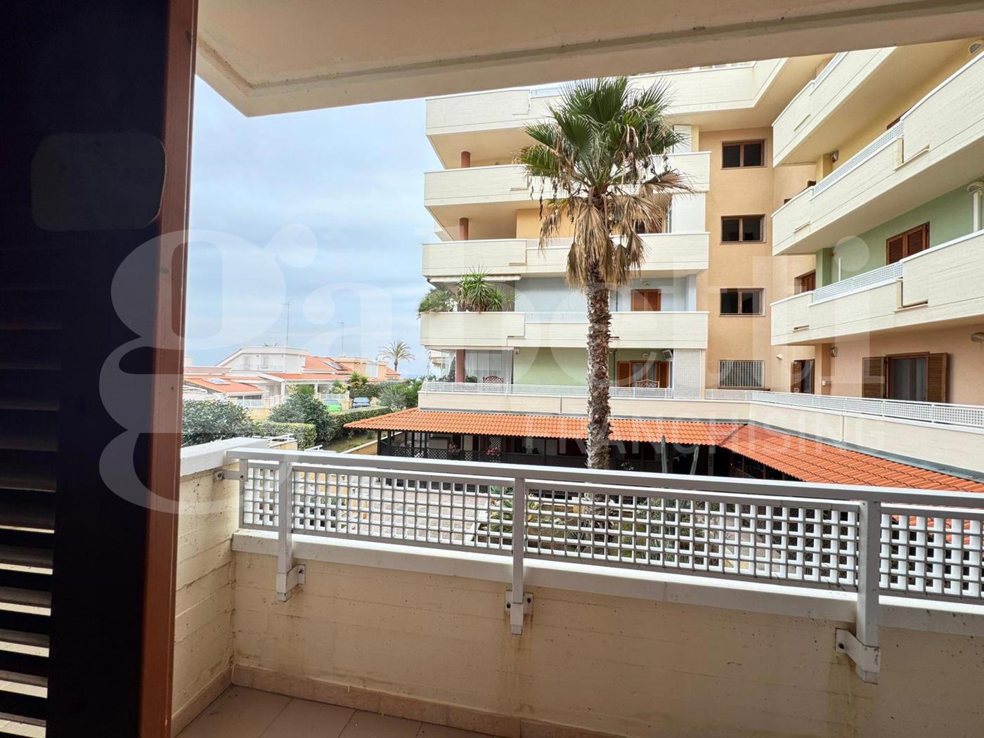 Quadrilocale con box a Giovinazzo