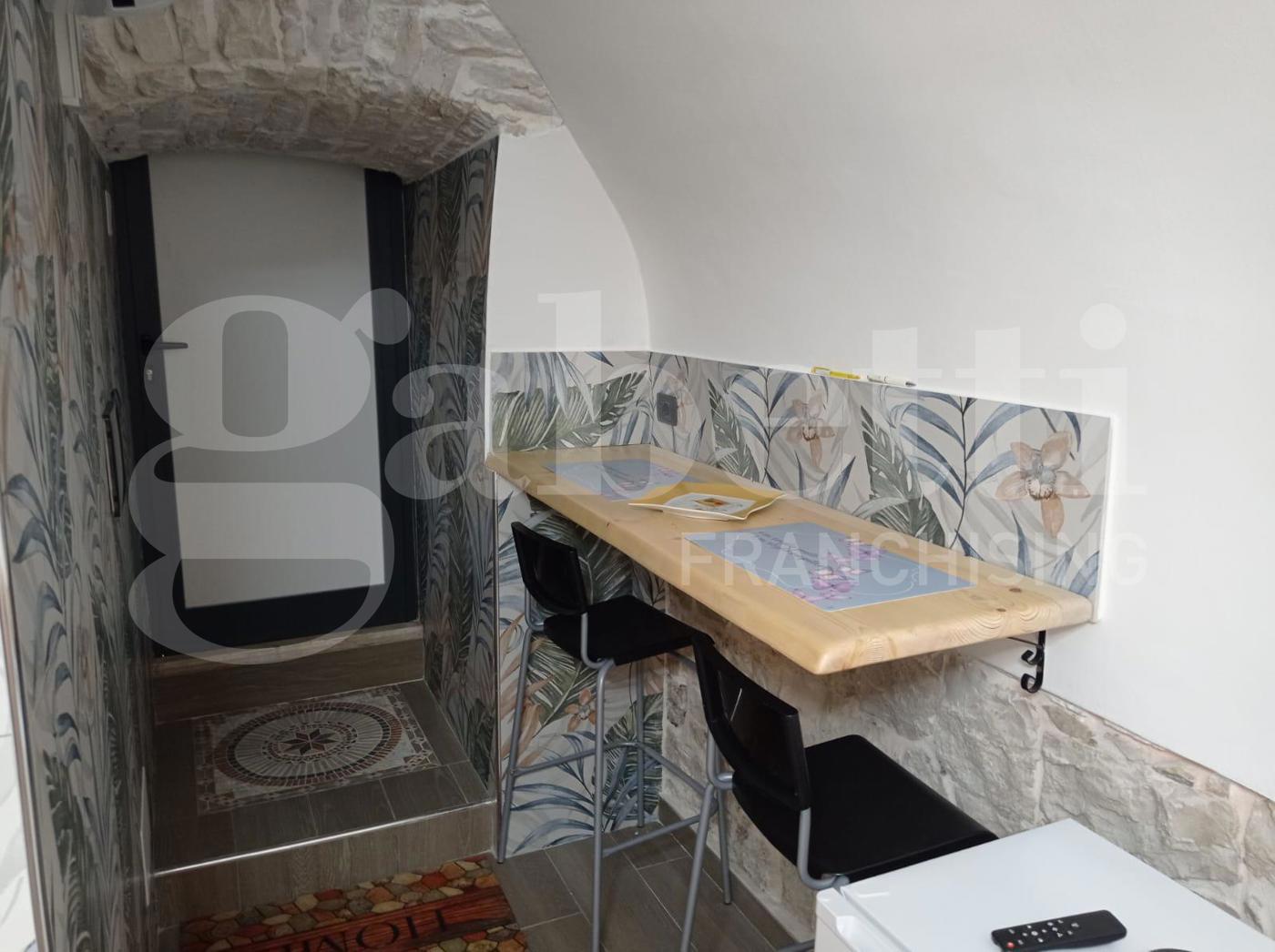 Monolocale ristrutturato a Bari