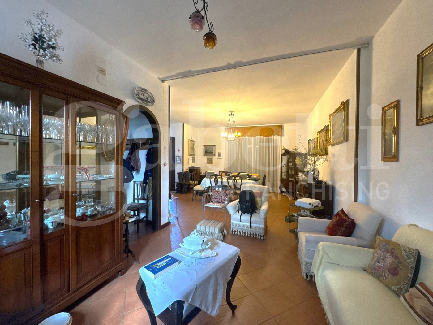 Villa con giardino a Bari