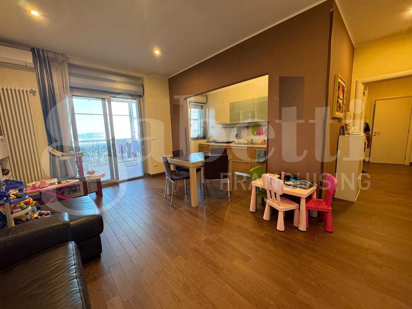 Trilocale ristrutturato a Bari