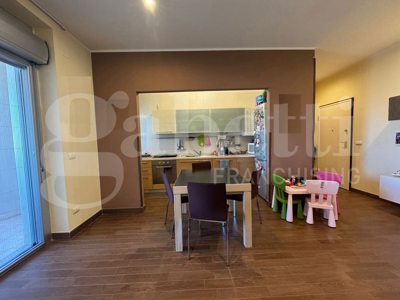 Trilocale ristrutturato a Bari