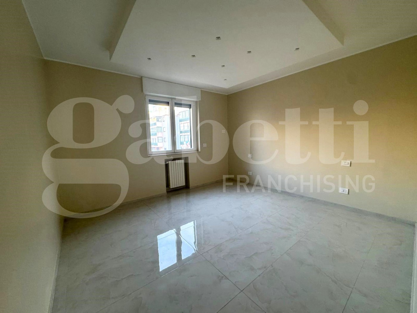 Trilocale ristrutturato a Bari