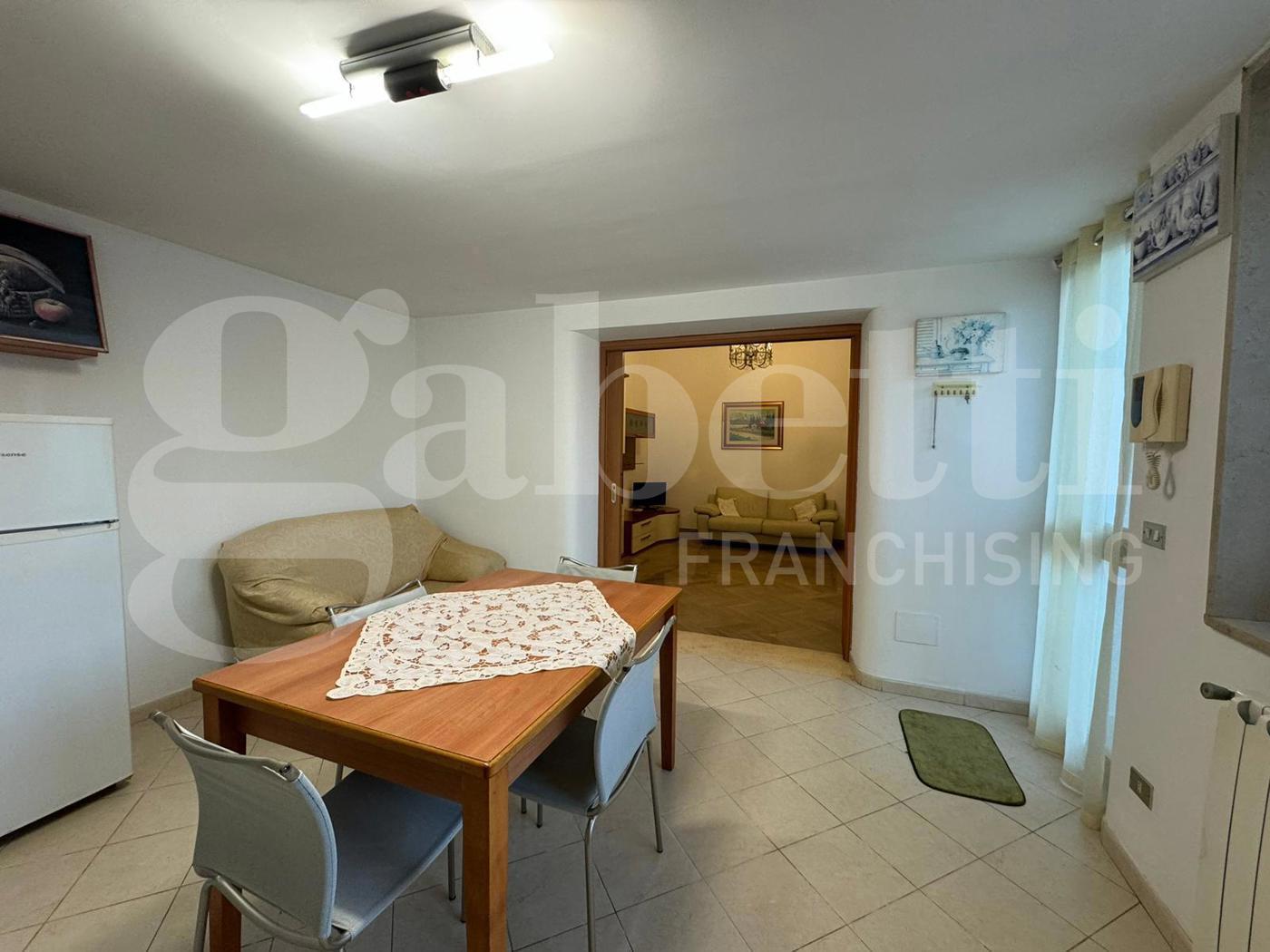 Villa Bifamiliare con giardino a Bari