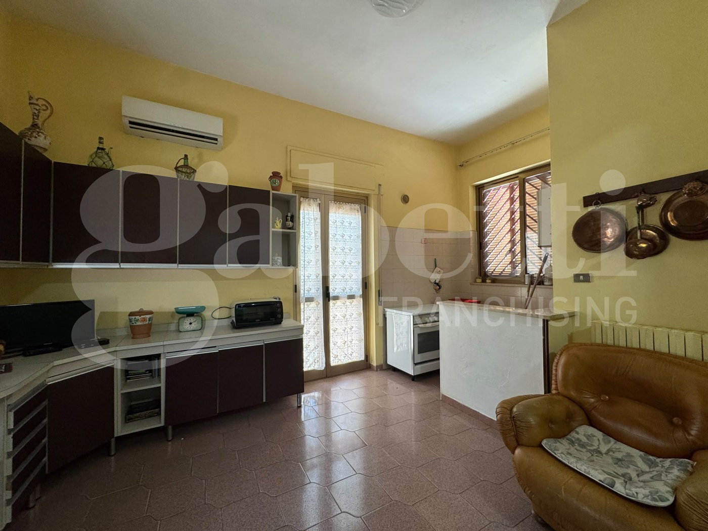Villa con giardino a Bari