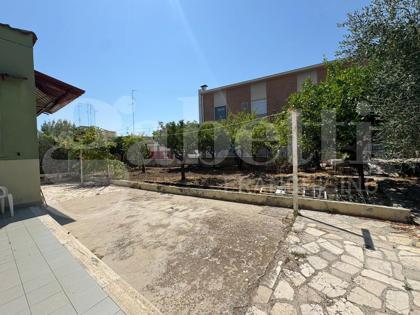 Villa con giardino a Bari