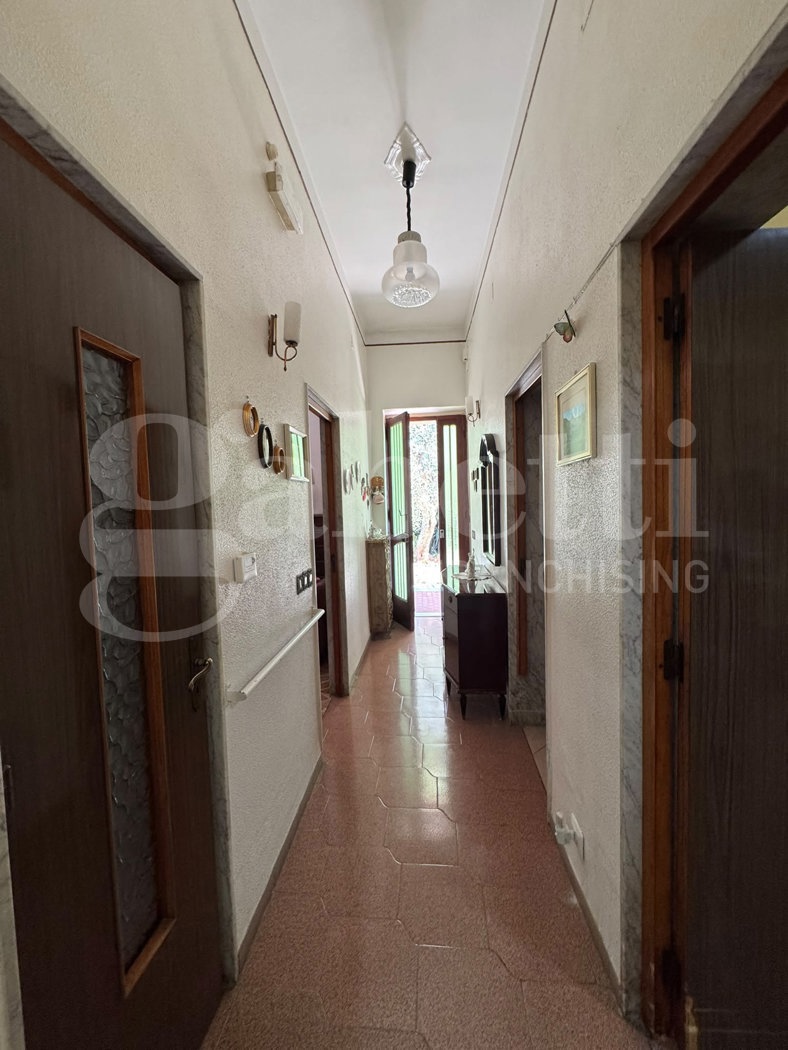 Villa con giardino a Bari