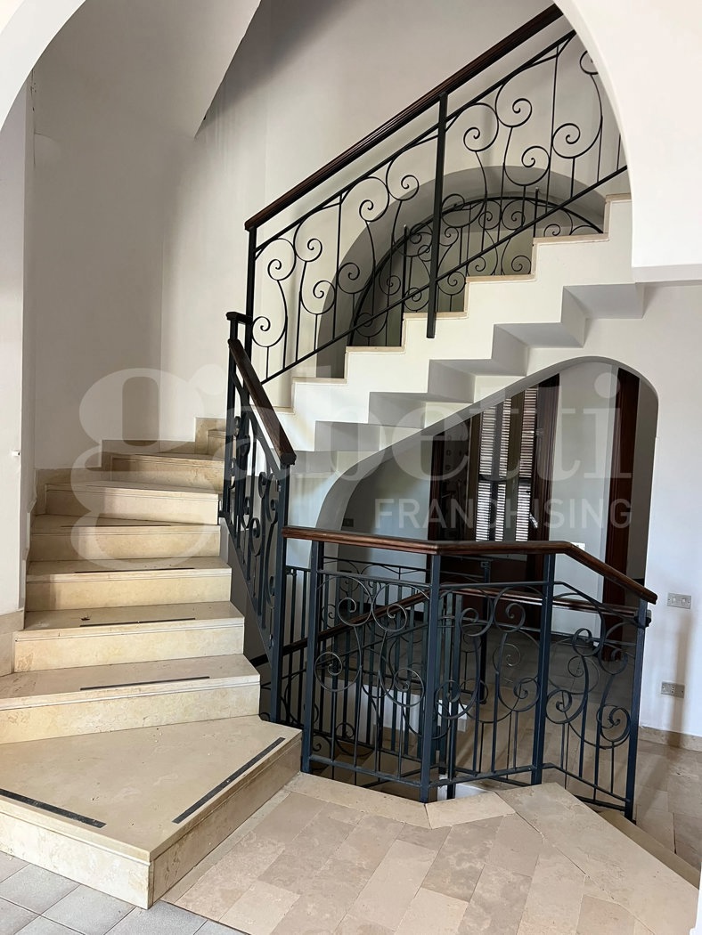 Villa con giardino a Bari