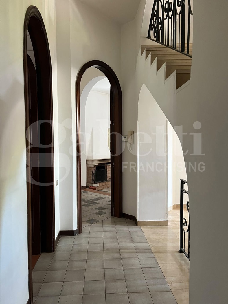 Villa con giardino a Bari