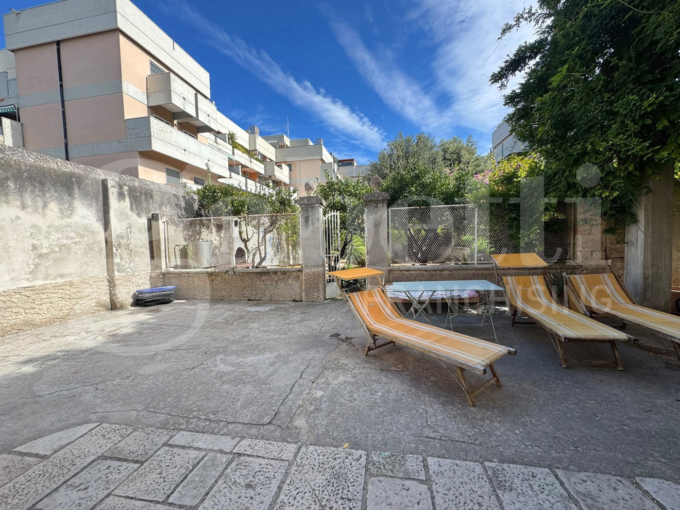 Trilocale con giardino a Bari