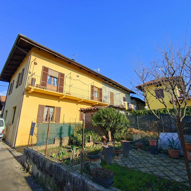 Casa indipendente in vendita a Biella