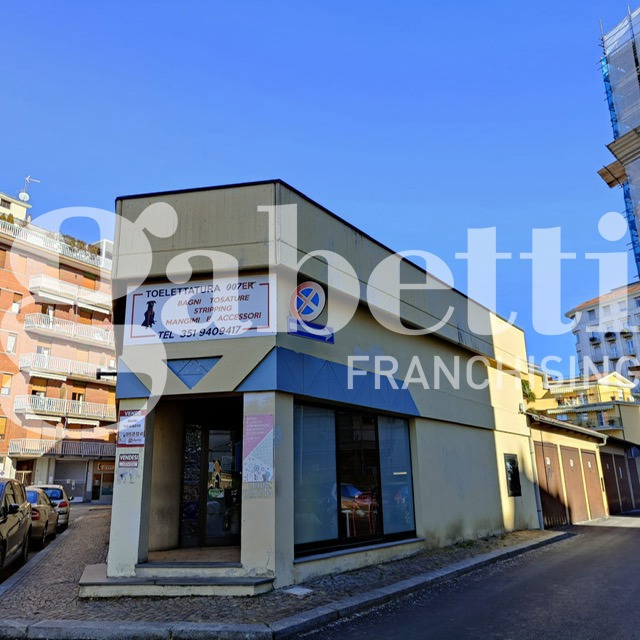 Negozio in vendita a Biella