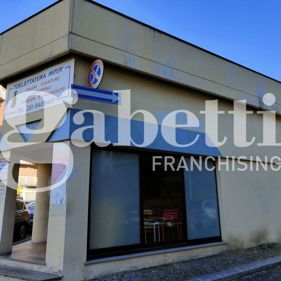 Negozio in vendita a Biella