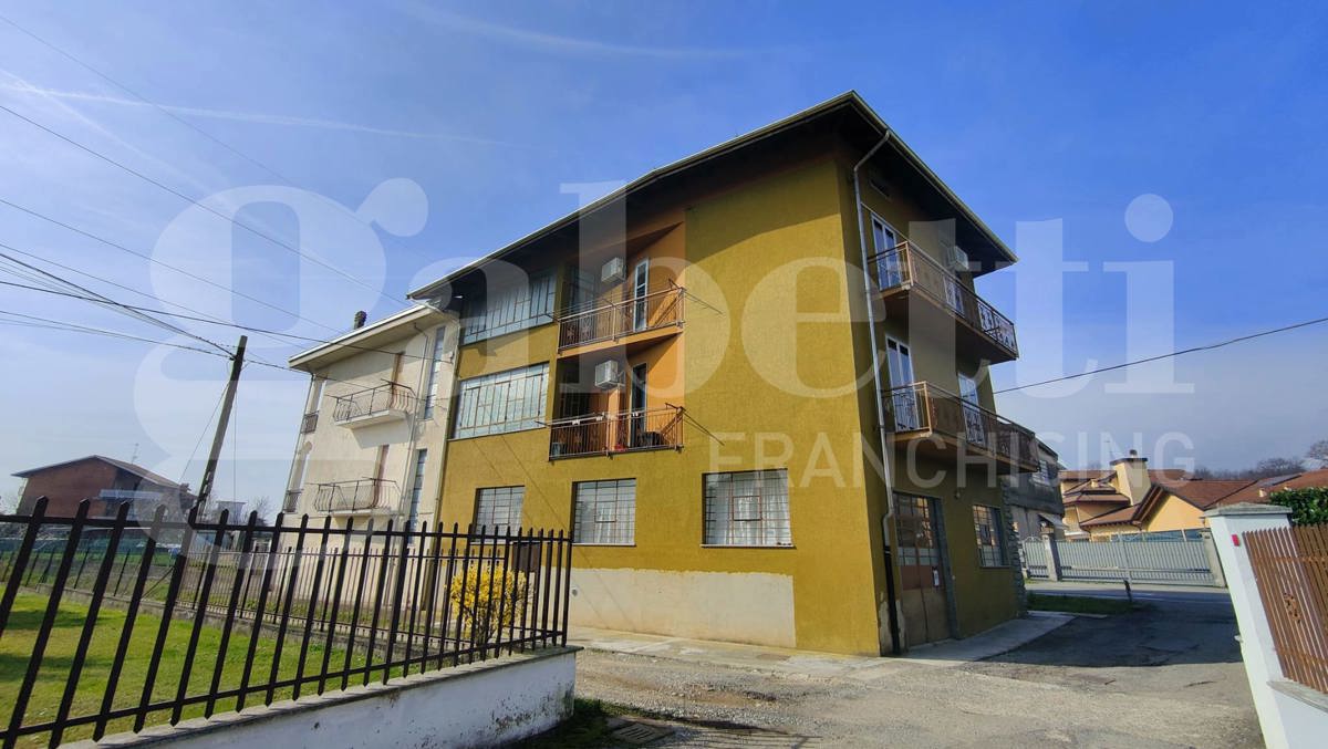 Quadrilocale con giardino a Camburzano
