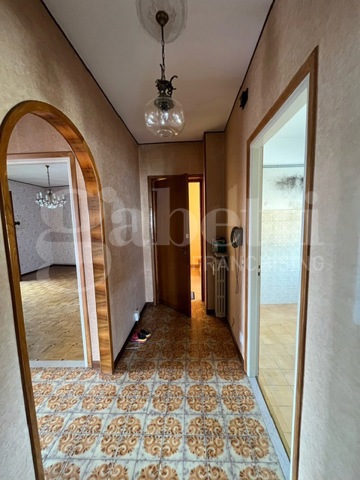 Quadrilocale con giardino a Camburzano