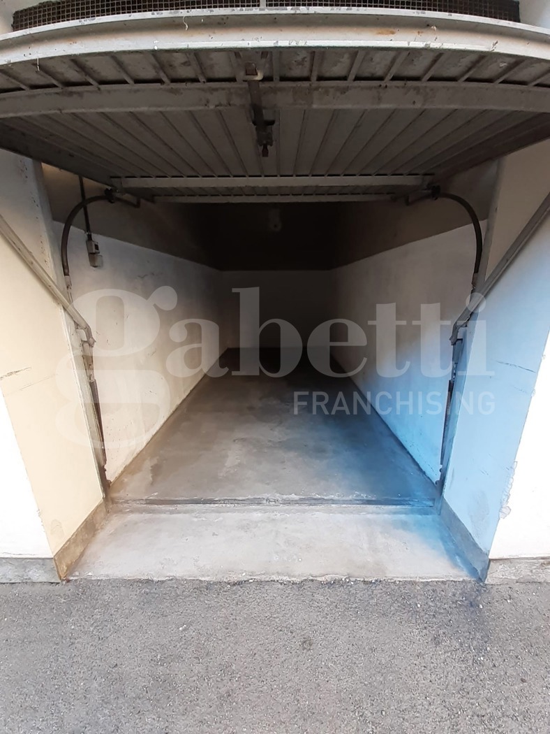 Box/Garage 12mq in affitto a Biella