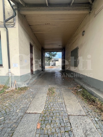 Capannone in vendita a Biella