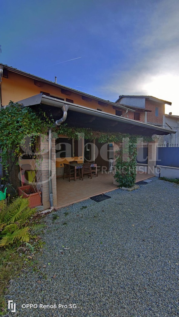 Casa indipendente con giardino a Ponderano