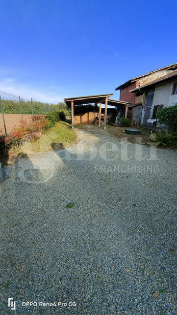 Casa indipendente con giardino a Ponderano
