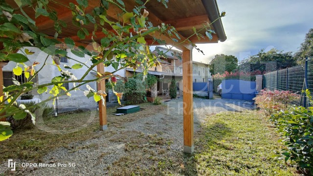 Casa indipendente con giardino a Ponderano