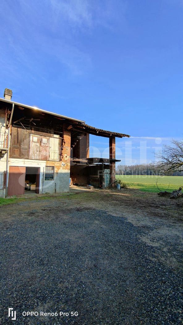 Casa indipendente con giardino a Ponderano