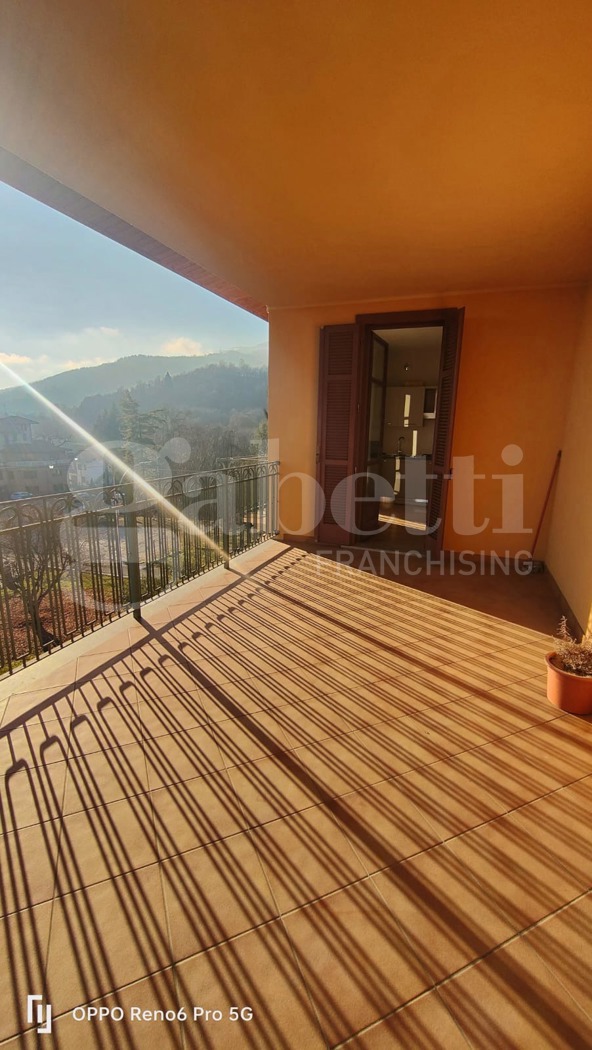 Bilocale arredato in affitto a Pralungo