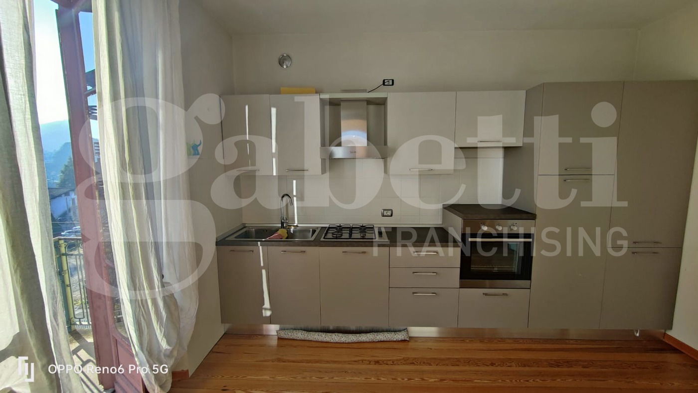 Bilocale arredato in affitto a Pralungo