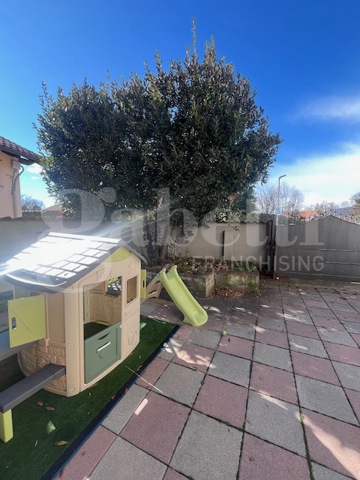 Casa indipendente in vendita a Biella