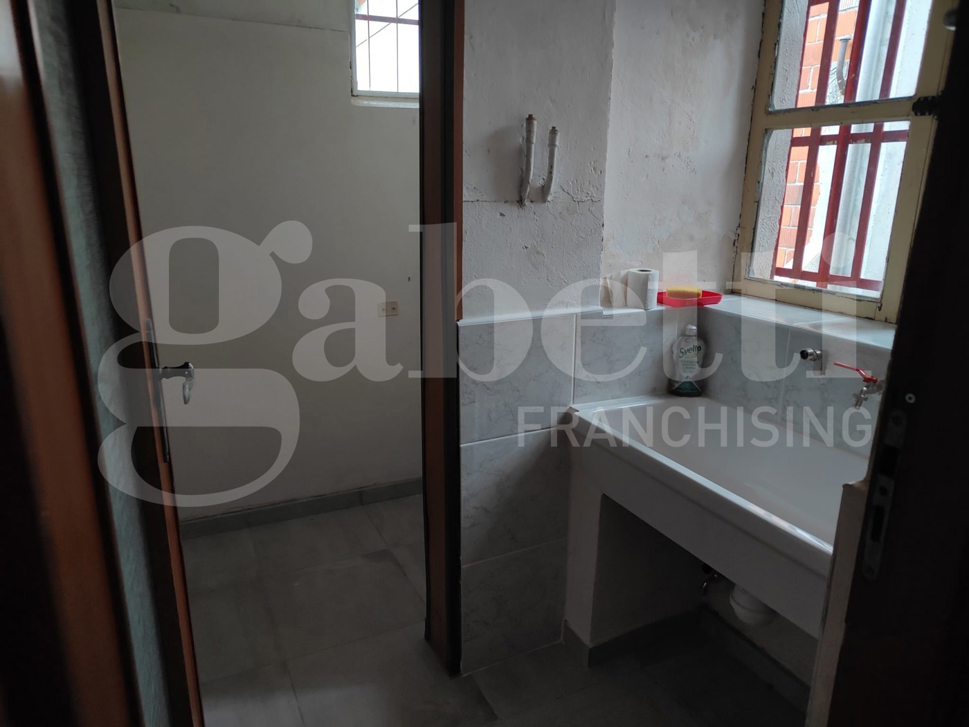 Magazzino in vendita a Camburzano