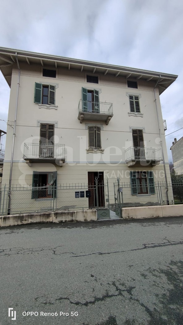 Bilocale arredato in affitto a Biella