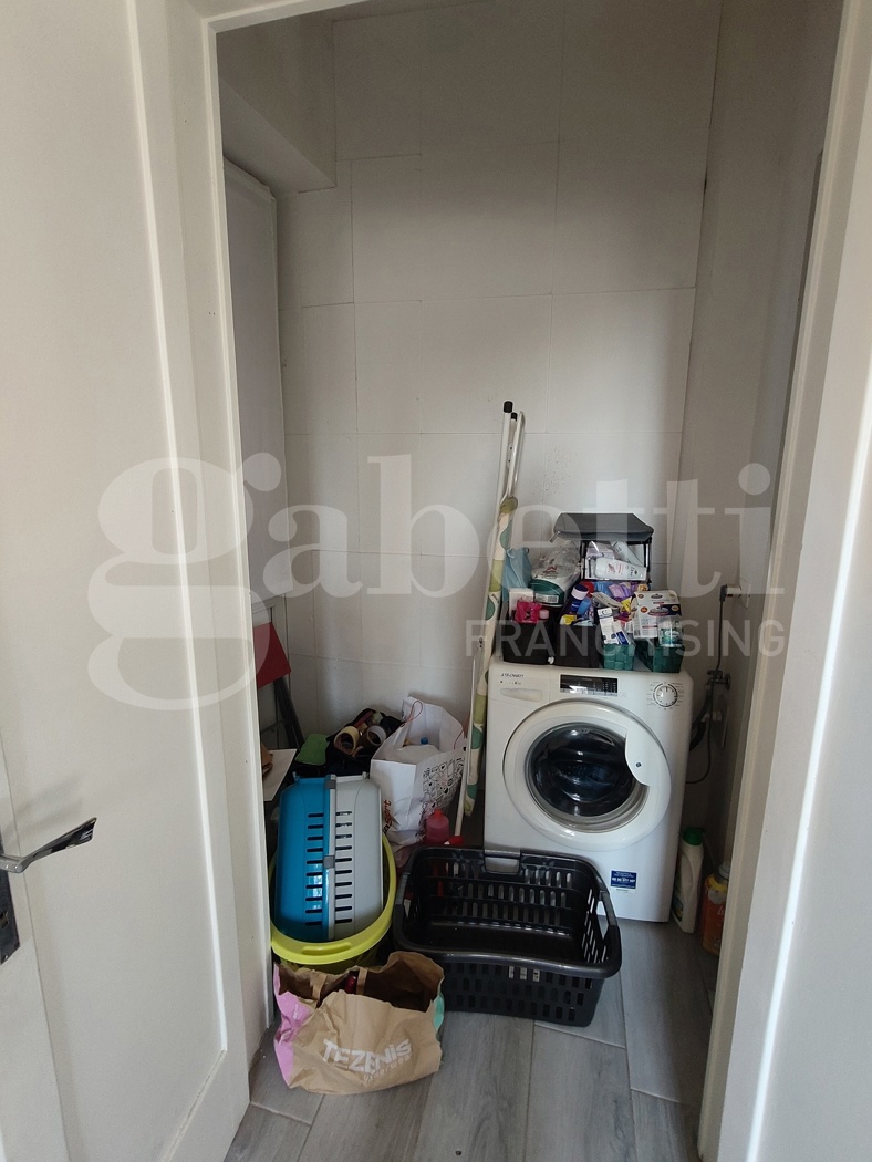 Trilocale arredato in affitto a Biella