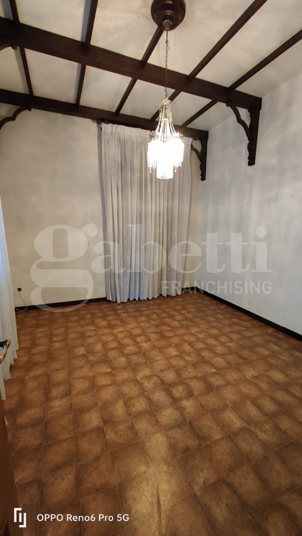 Casa indipendente con giardino a Gaglianico