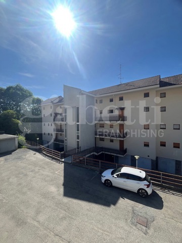 Quadrilocale da ristrutturare a Sordevolo